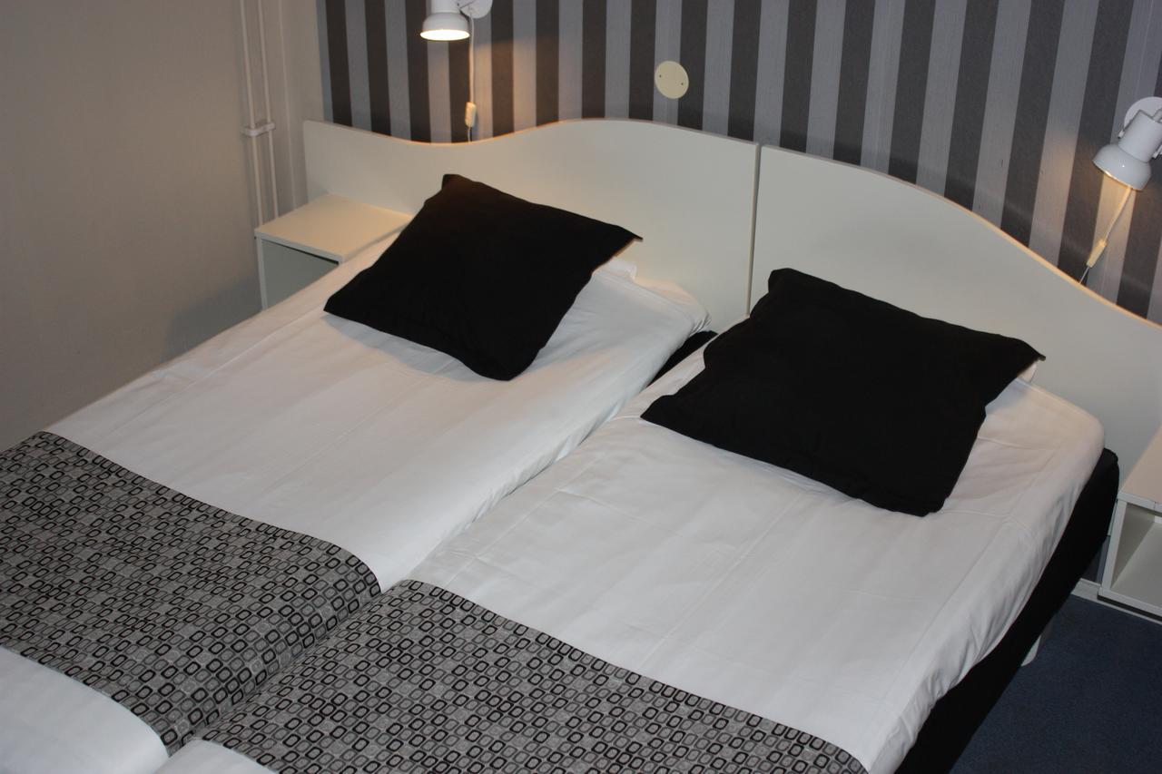 קרלסקרונה Hotell Angoeringen מראה חיצוני תמונה
