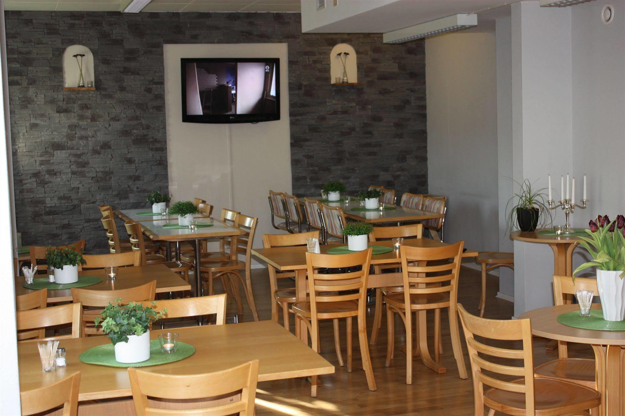קרלסקרונה Hotell Angoeringen מראה חיצוני תמונה